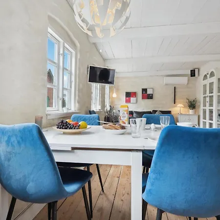 בית נופש Awesome In With Wifi